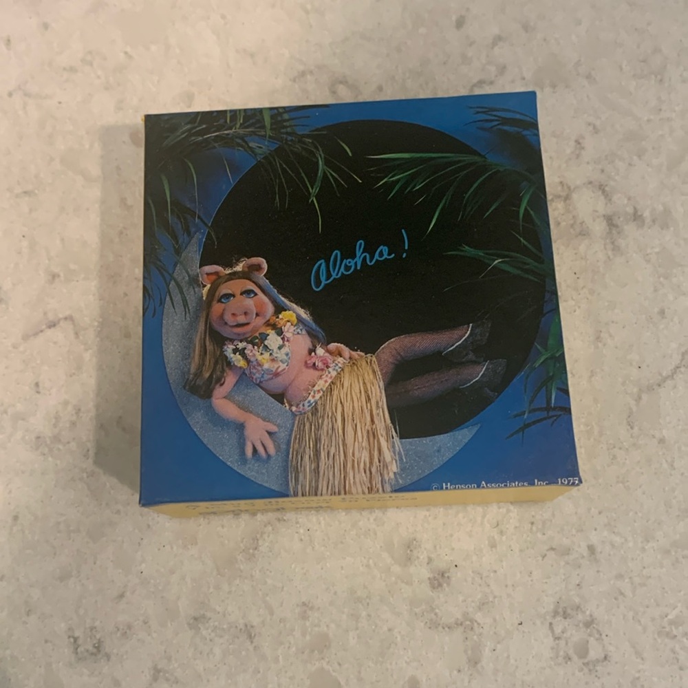 Vintage Jigsaw Puzzles, Miss Piggy completed and glued with original boxes.